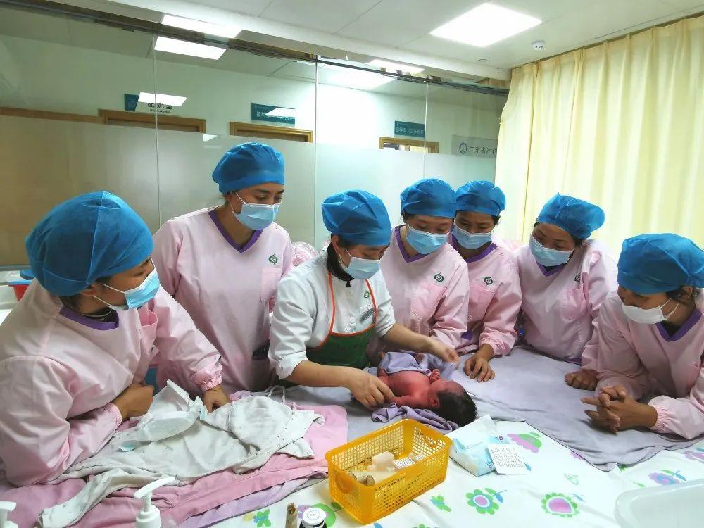 广饶县妇婴监护型护送